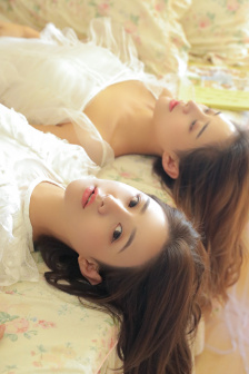 夫妻之间观看视频韩国